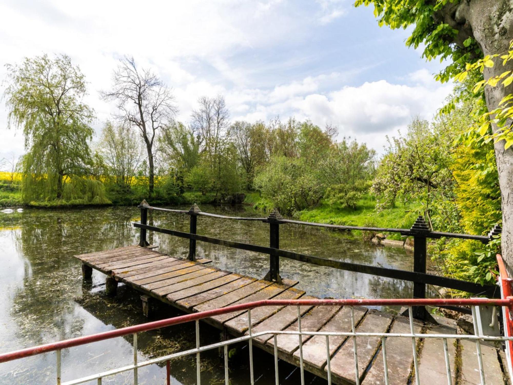 Lake View Apartment In Klein Pravtshagen With Garden Dış mekan fotoğraf